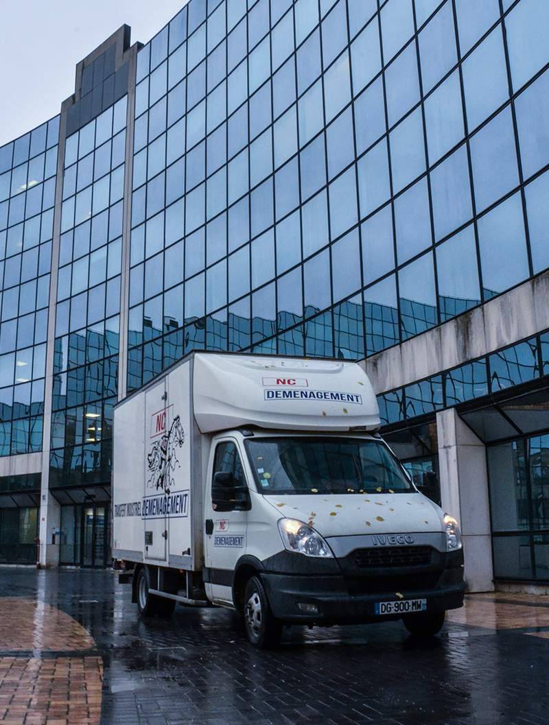 Camion entreprise de déménagement Lille - NC-déménagement